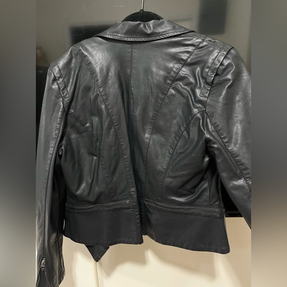 BLANK NYC LEATHER JACKET - Picture 6 of 6